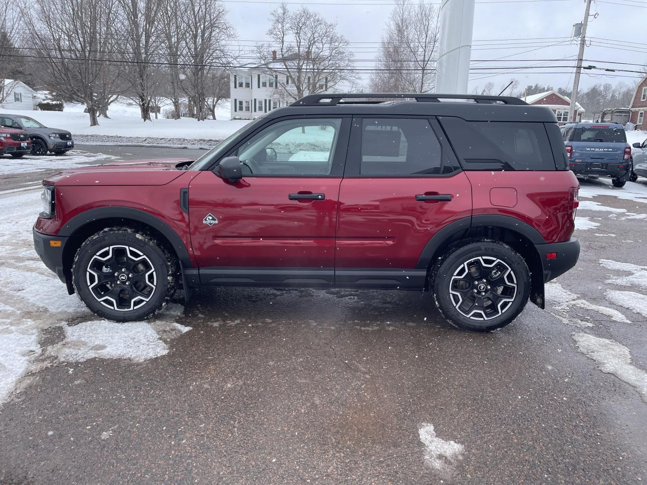 2026 Ford Bronco Sport Outer Banks Photo3
