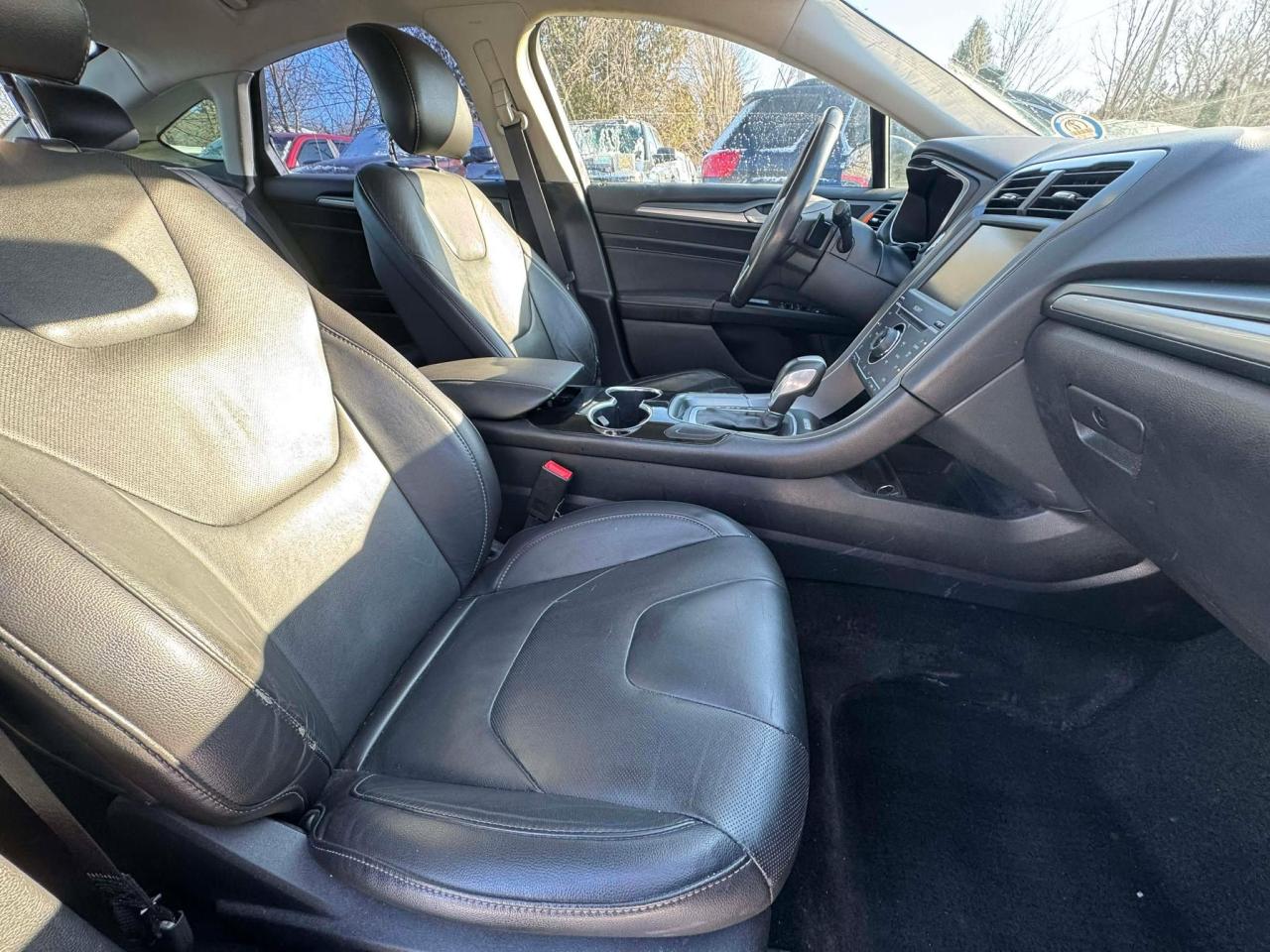 2014 Ford Fusion 4dr Sdn Titanium AWD Photo