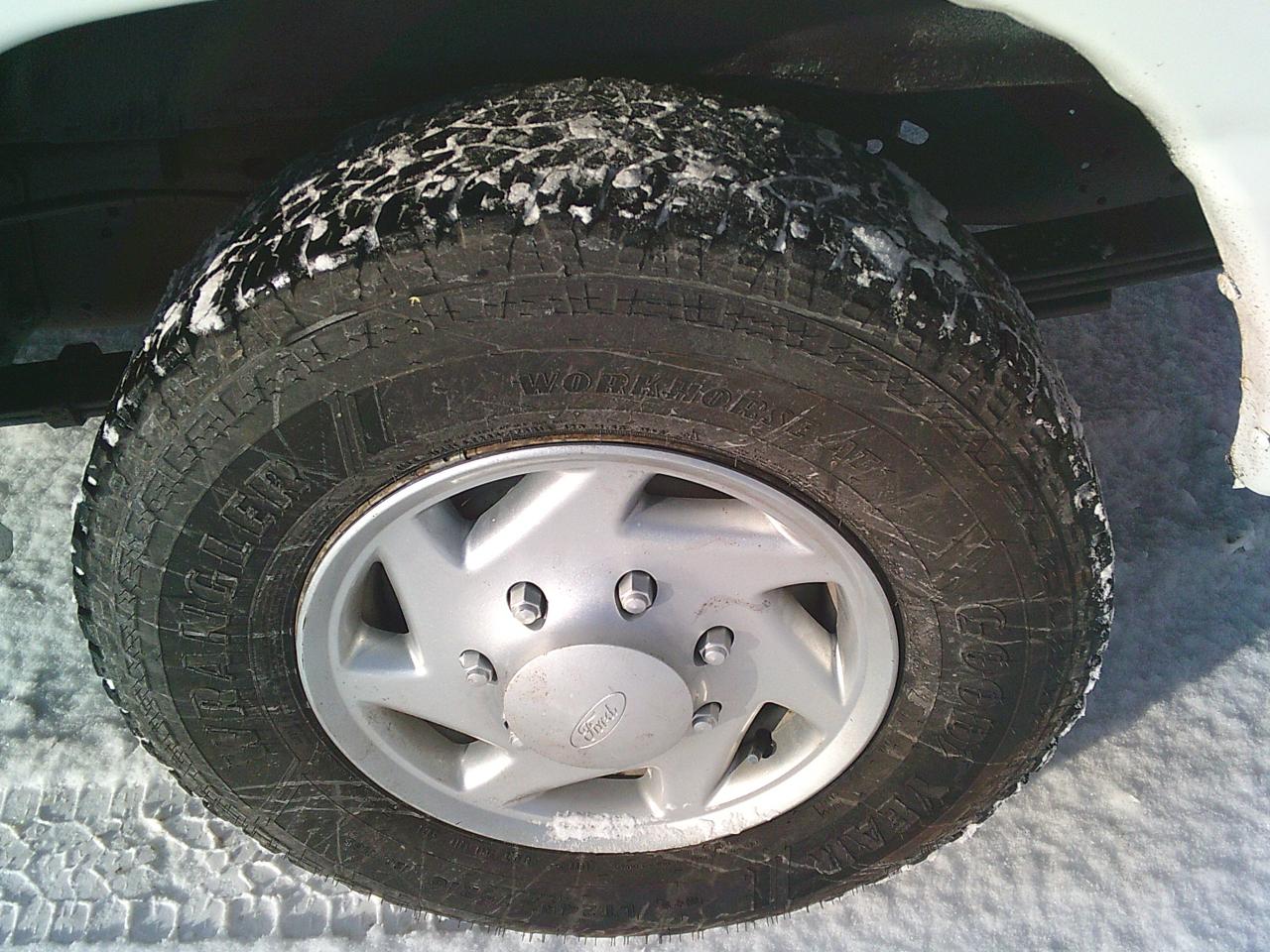 2011 Ford Econoline E-350 Super Duty Commercial Photo