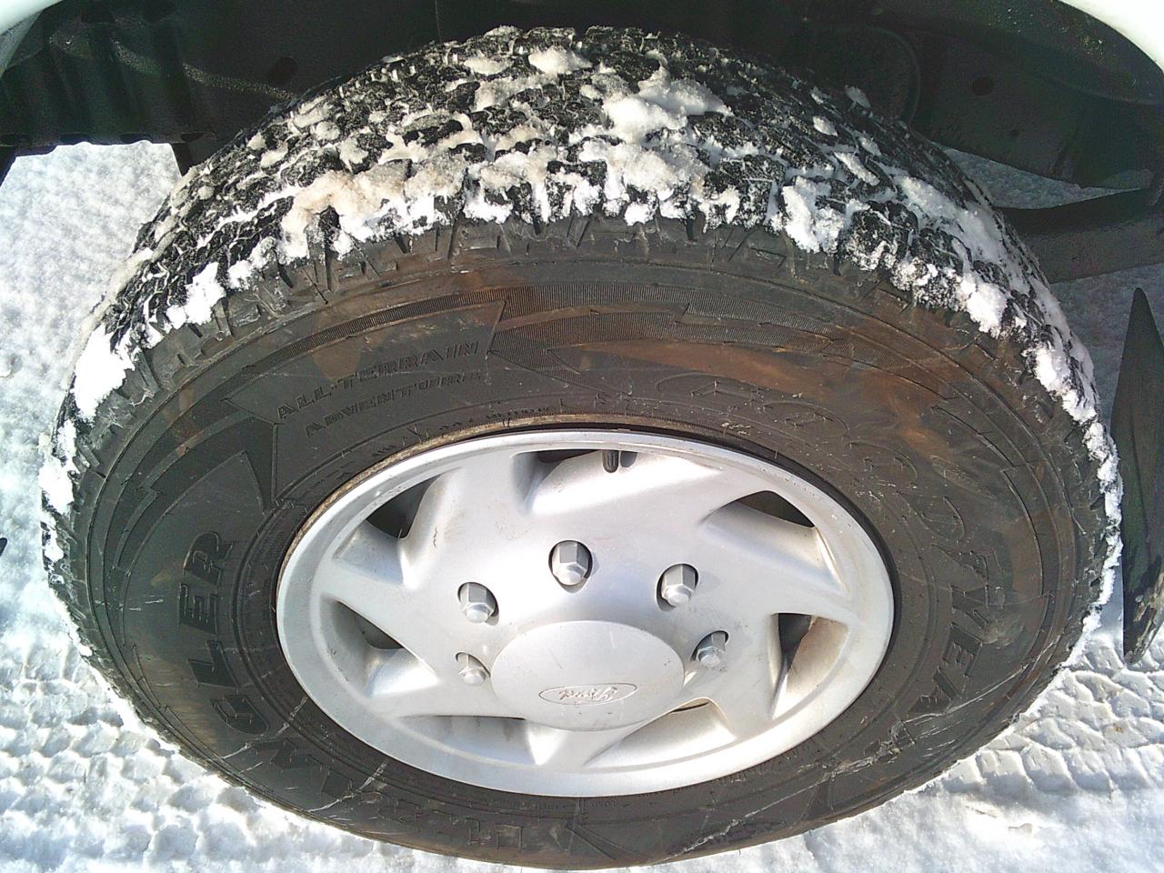 2011 Ford Econoline E-350 Super Duty Commercial Photo