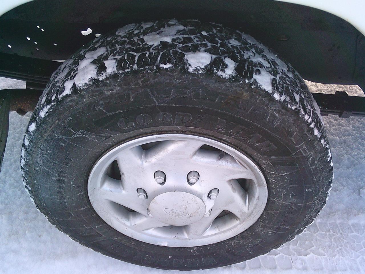 2011 Ford Econoline E-350 Super Duty Commercial Photo