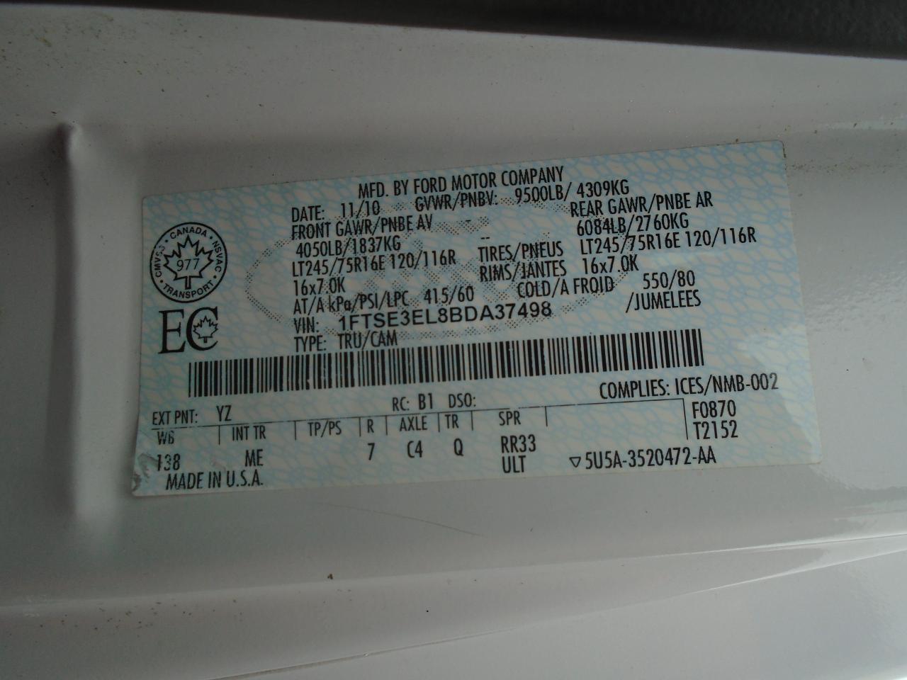 2011 Ford Econoline E-350 Super Duty Commercial Photo