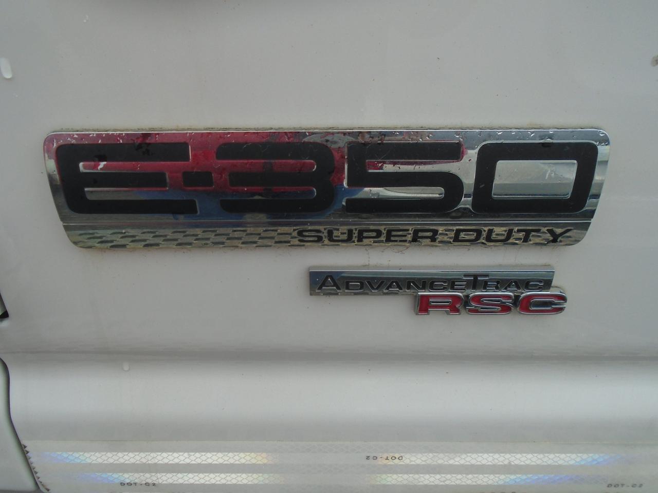 2011 Ford Econoline E-350 Super Duty Commercial Photo