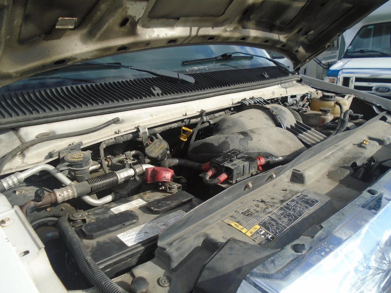 2011 Ford Econoline E-350 Super Duty Commercial Photo