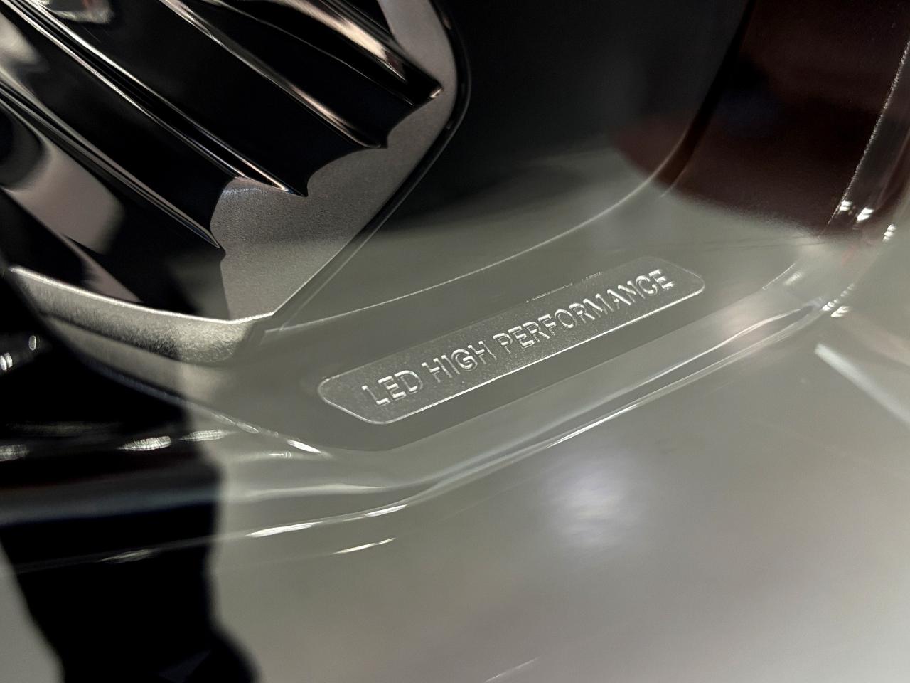 2025 Mercedes-Benz EQB EQB300|4MATIC|CLUSTERNAV|BURMESTER|CREAMLEATHER|++ Photo