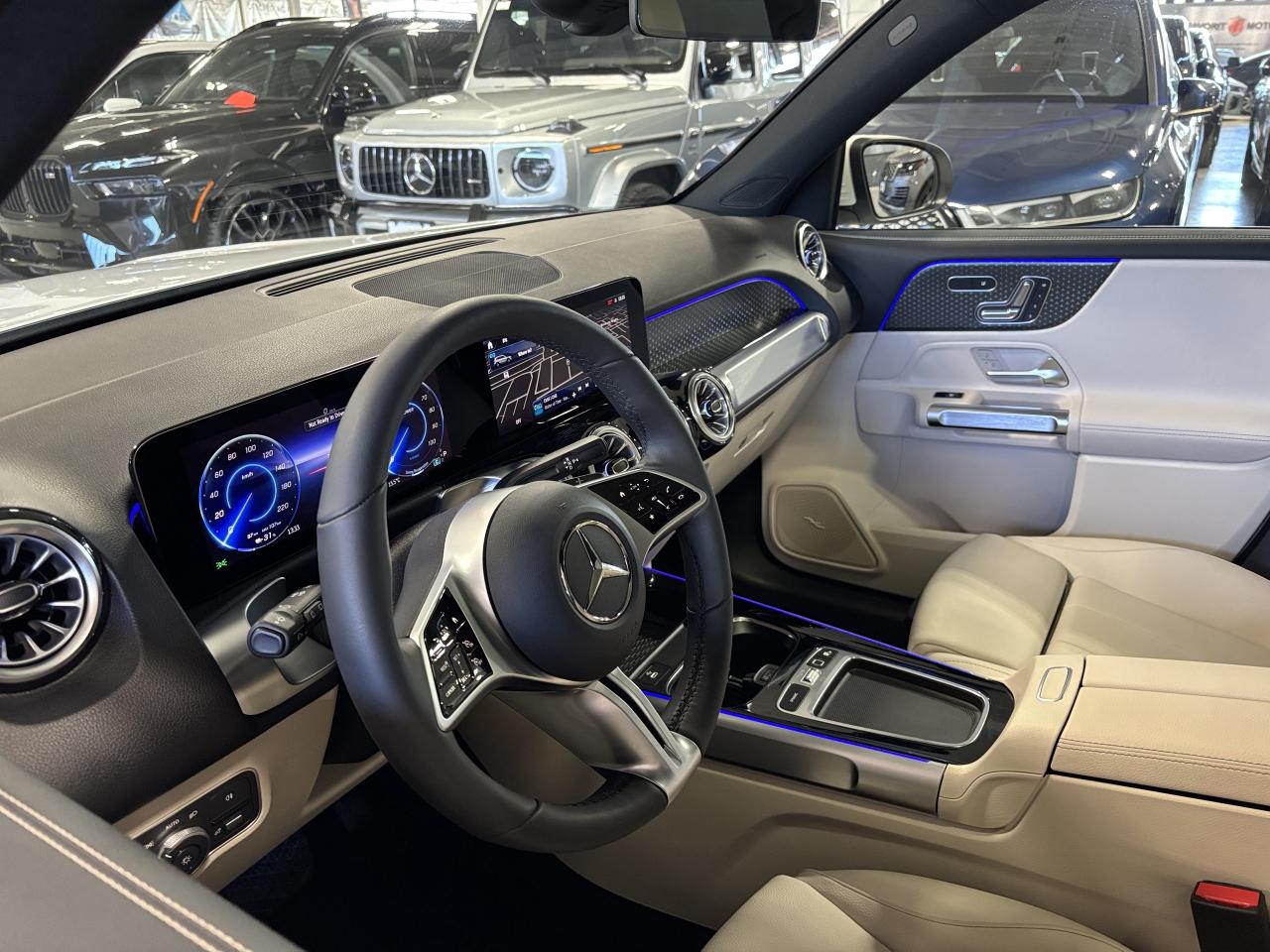 2025 Mercedes-Benz EQB EQB300|4MATIC|CLUSTERNAV|BURMESTER|CREAMLEATHER|++ Photo