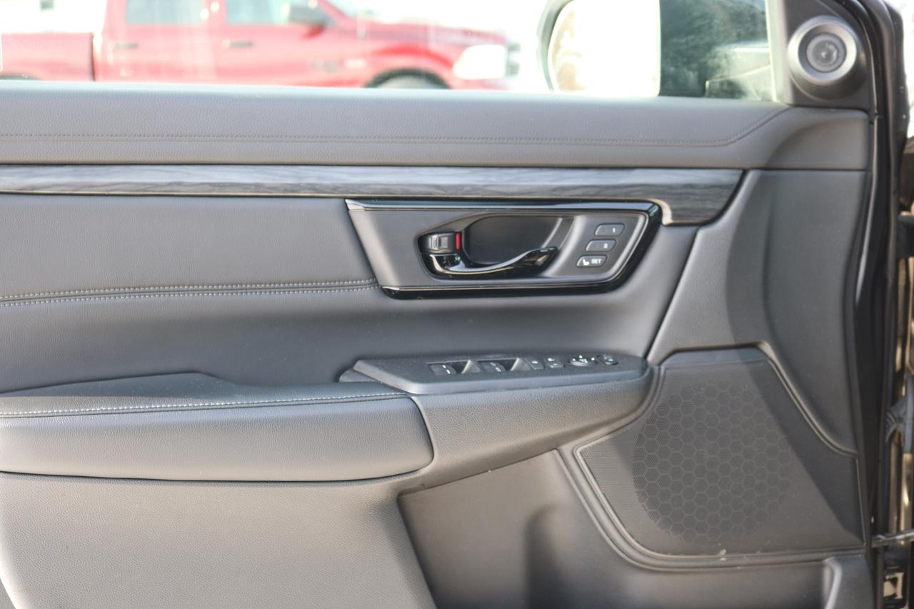 2021 Honda CR-V Black Edition AWD Photo