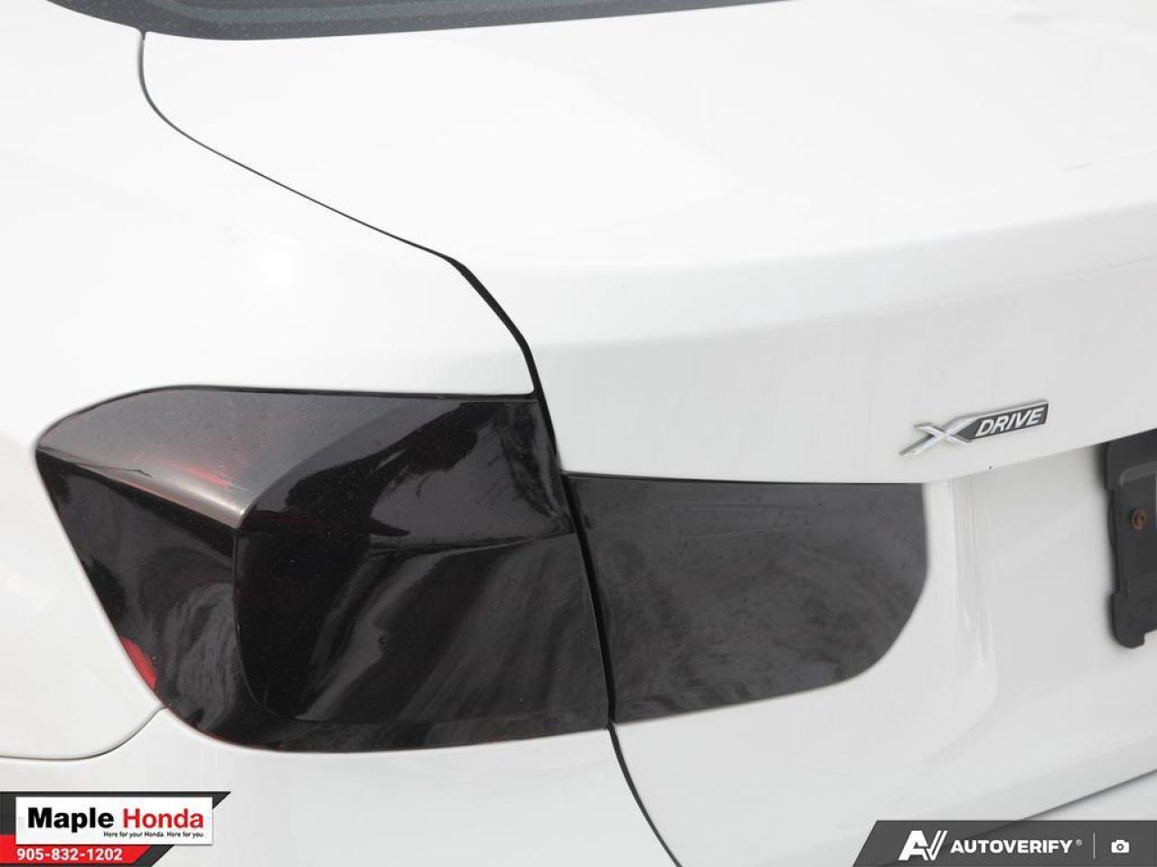 2015 BMW 3 Series Leather Seats| Sunroof| Heated Seats| Good Conditi Photo