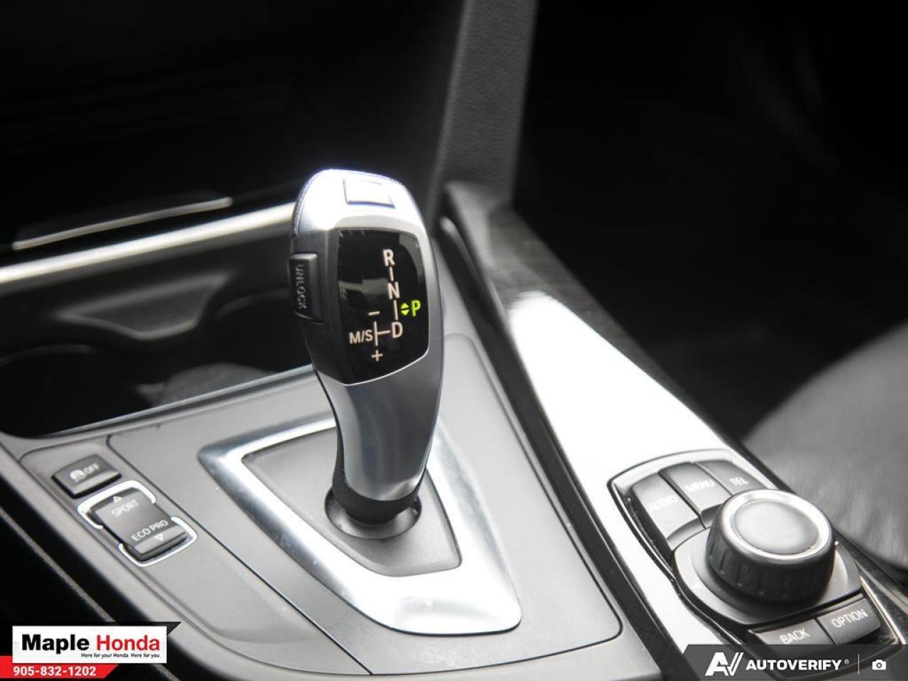 2015 BMW 3 Series Leather Seats| Sunroof| Heated Seats| Good Conditi Photo