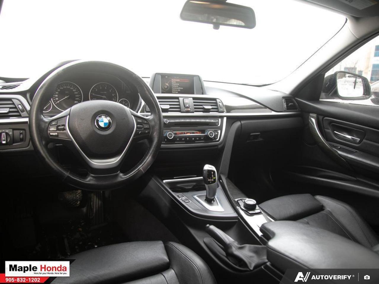 2015 BMW 3 Series Leather Seats| Sunroof| Heated Seats| Good Conditi Photo