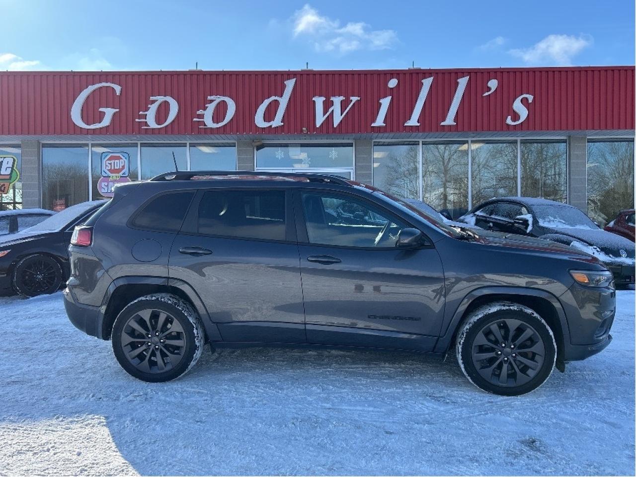 2020 Jeep Cherokee LIMITED, REMOTE START, CLEAN CARFAX, BACK UP CAM! - Photo #1