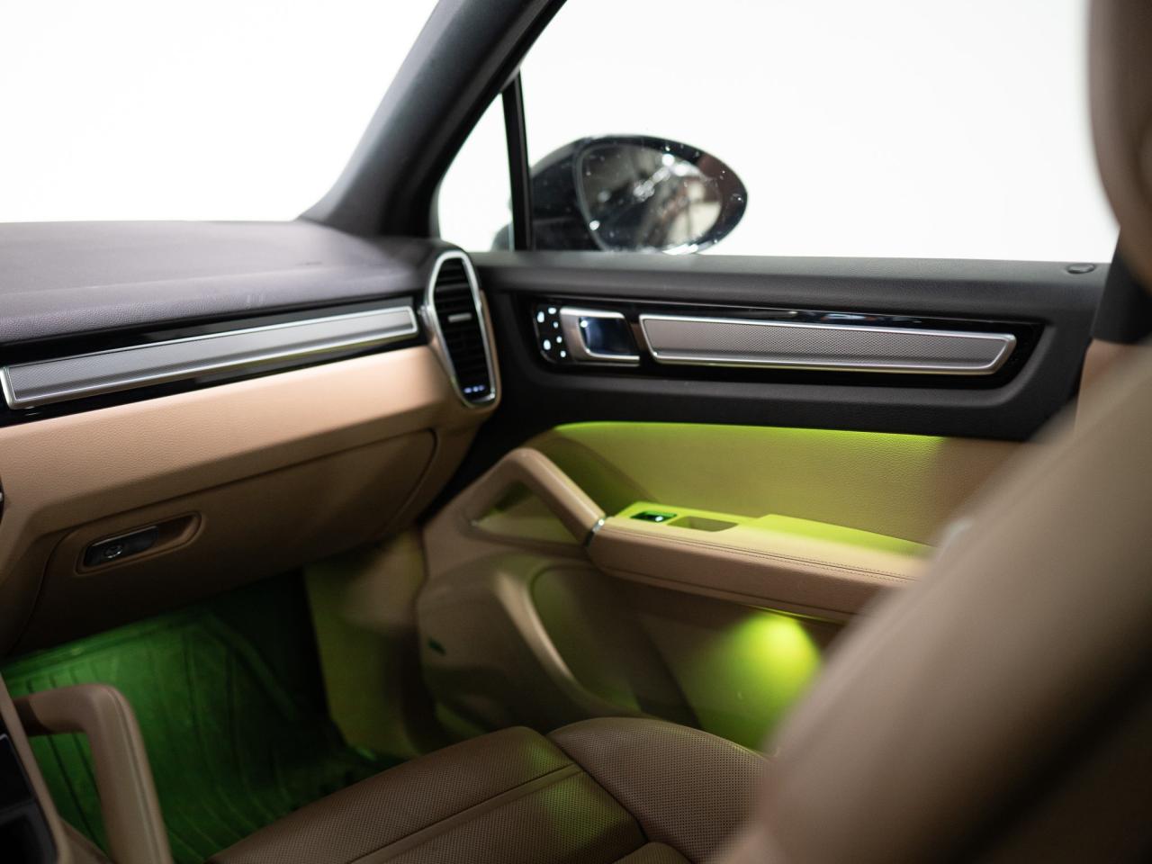 2022 Porsche Cayenne PLATINUM EDITION | PREMIUM PLUS | 21 IN Photo