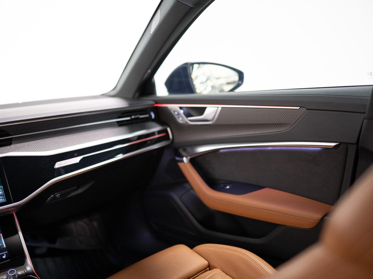 2023 Audi RS 6 Avant BLACK OPTICS | CARBON FIBRE | B&O | 22 IN Photo