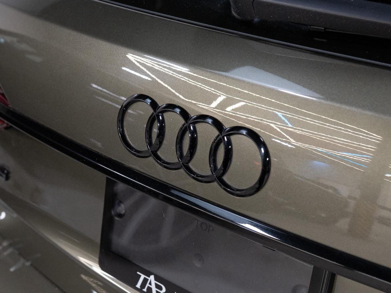 2023 Audi RS 6 Avant BLACK OPTICS | CARBON FIBRE | B&O | 22 IN Photo