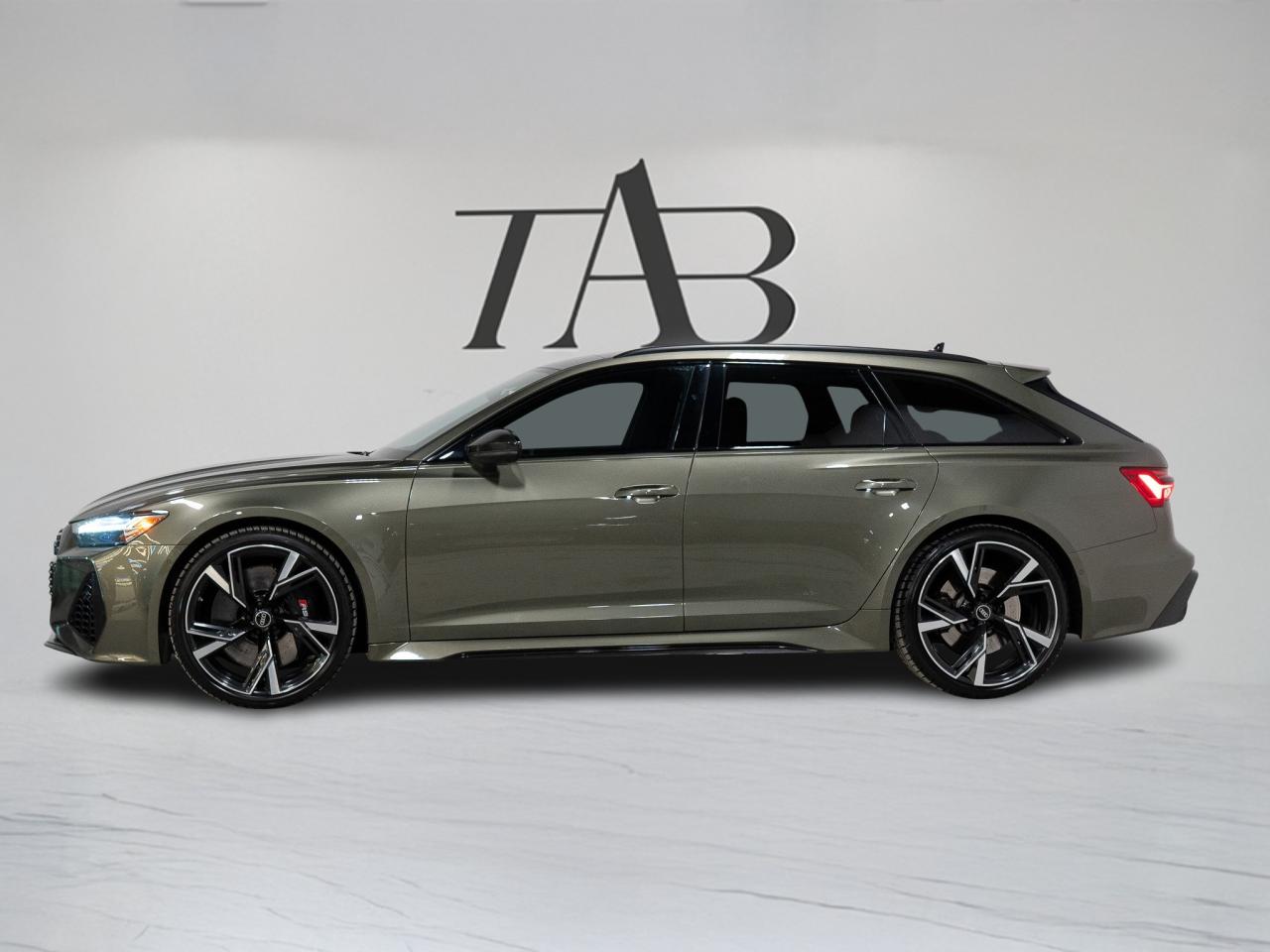 2023 Audi RS 6 Avant BLACK OPTICS | CARBON FIBRE | B&O | 22 IN Photo