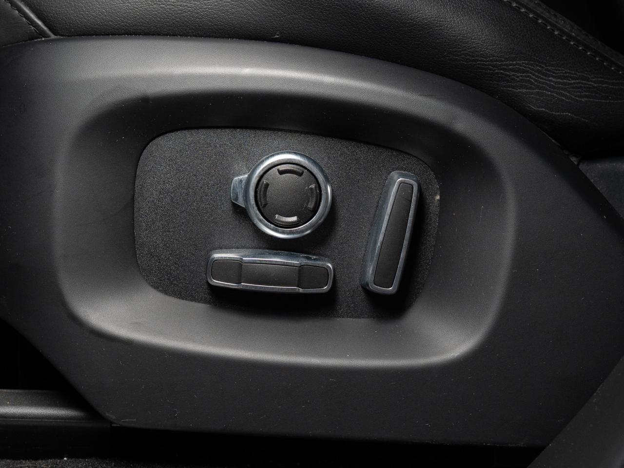 2017 Land Rover Range Rover Sport SVR | PANO | RED LEATHER | 22 IN Photo