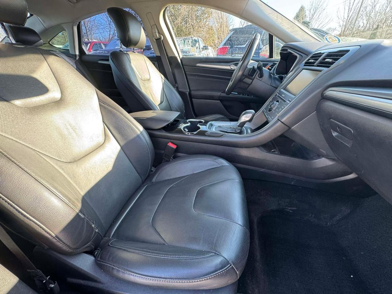 2014 Ford Fusion 4dr Sdn Titanium AWD Photo