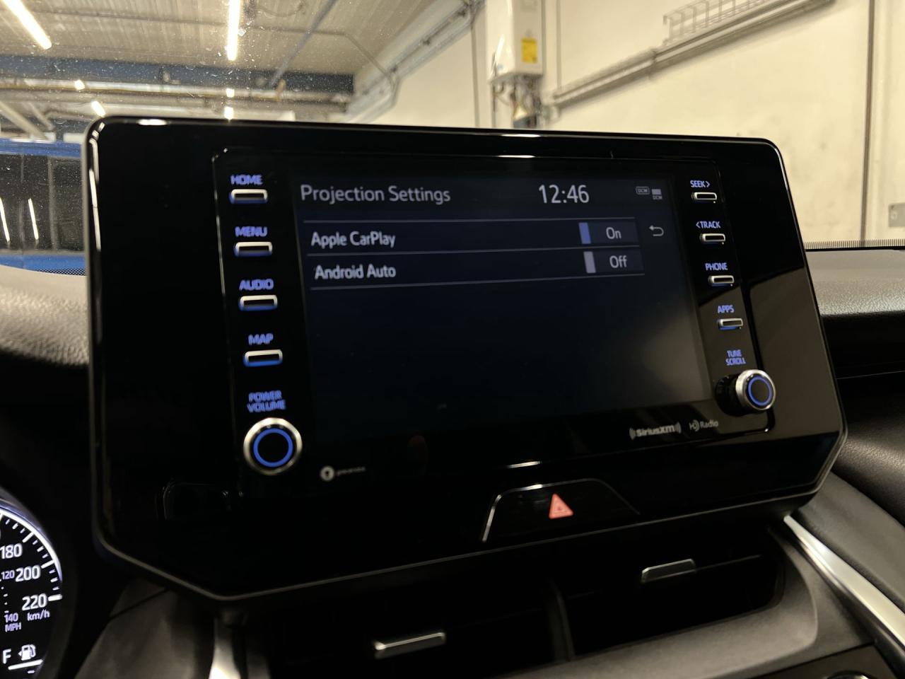 2021 Toyota Venza HYBRID AWD | HTD SEATS | CARPLAY | 18IN ALLOYS Photo