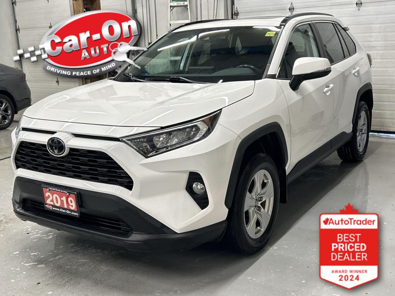 2019 Toyota RAV4 XLE AWD | SUNROOF | HTD SEATS | ALLOYS | CARPLAY Photo