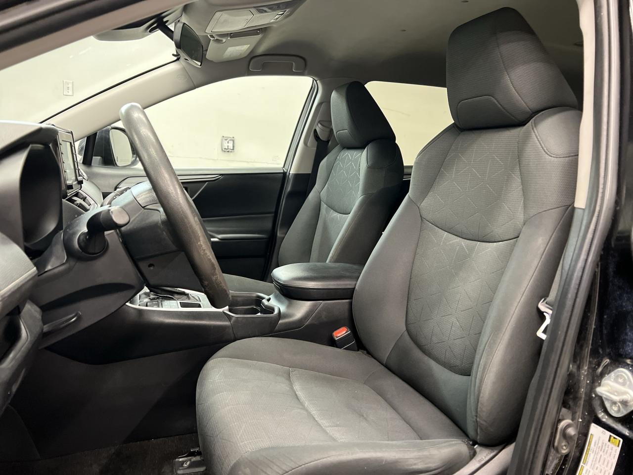 2021 Toyota RAV4 AWD | HTD SEATS | CARPLAY | ADAPT.CRUISE | A/C Photo