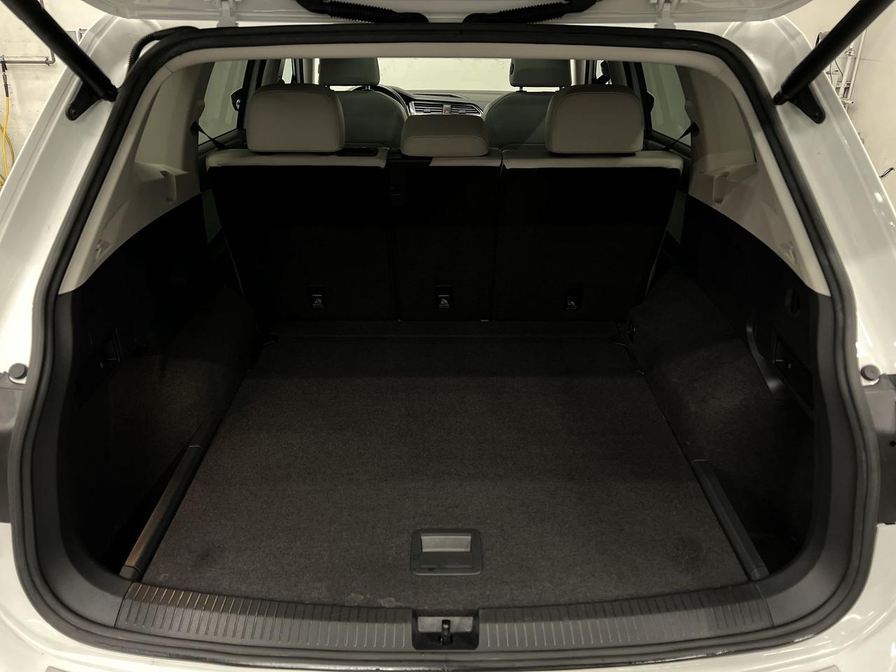 2021 Volkswagen Tiguan HIGHLINE AWD | HTD LEATHER | PANO ROOF | CARPLAY Photo