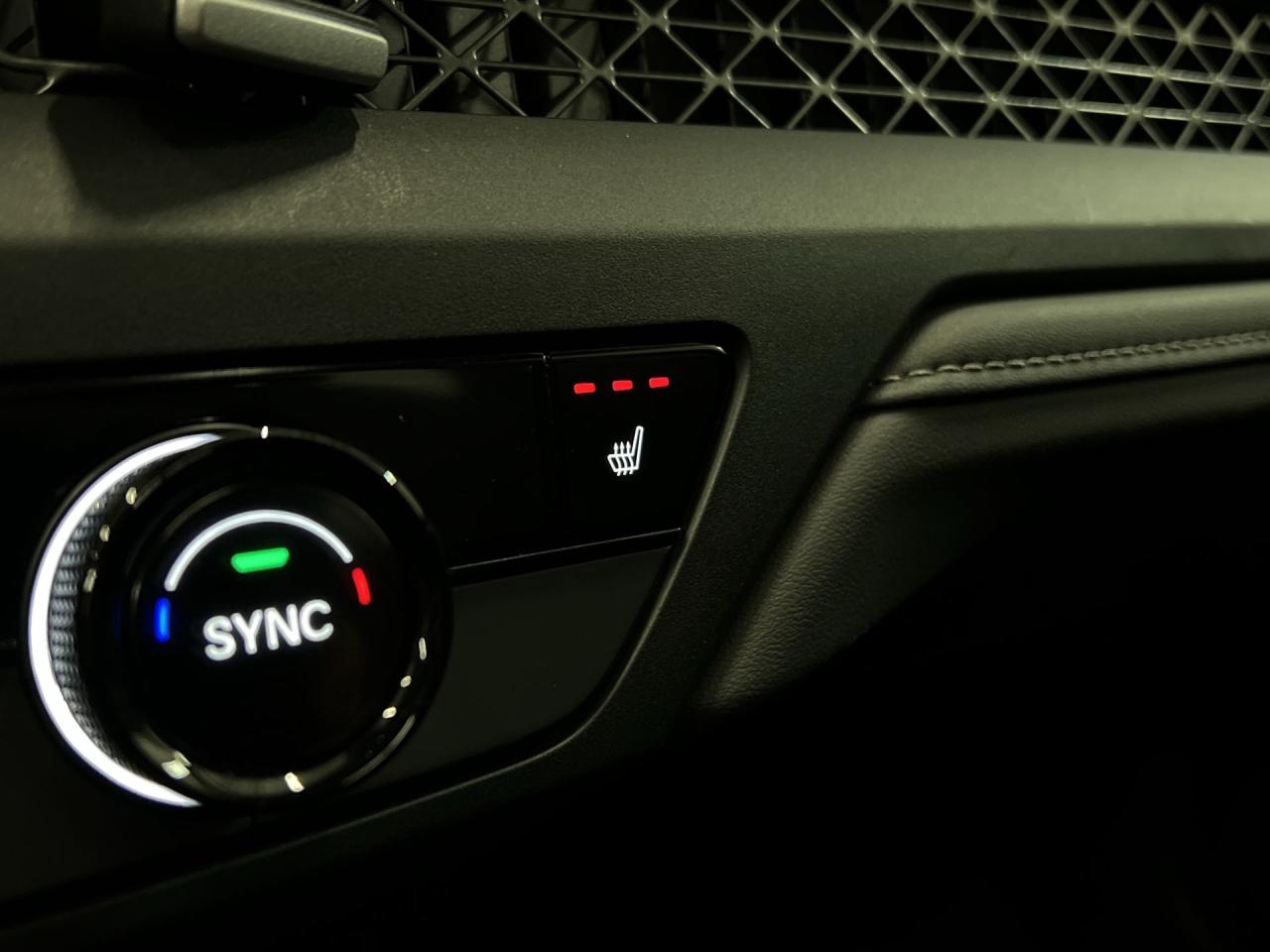 2024 Honda Accord SUNROOF | HTD SEATS | CARPLAY | REMOTE START Photo