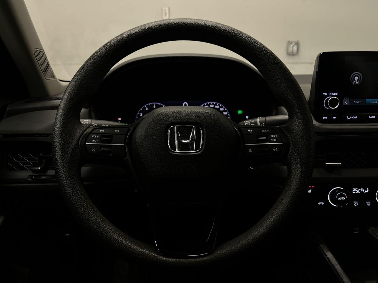 2024 Honda Accord SUNROOF | HTD SEATS | CARPLAY | REMOTE START Photo