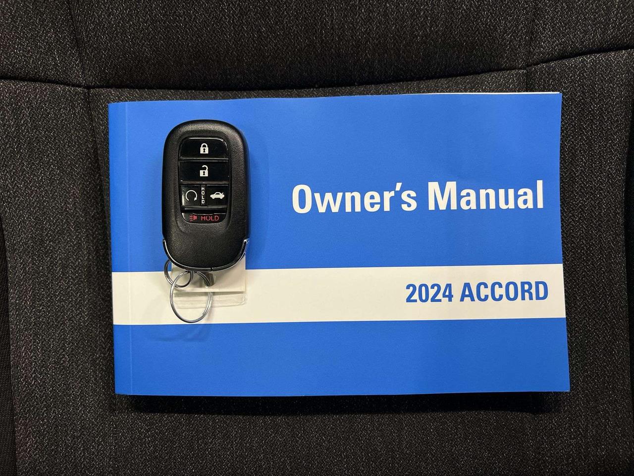 2024 Honda Accord SUNROOF | HTD SEATS | CARPLAY | REMOTE START Photo