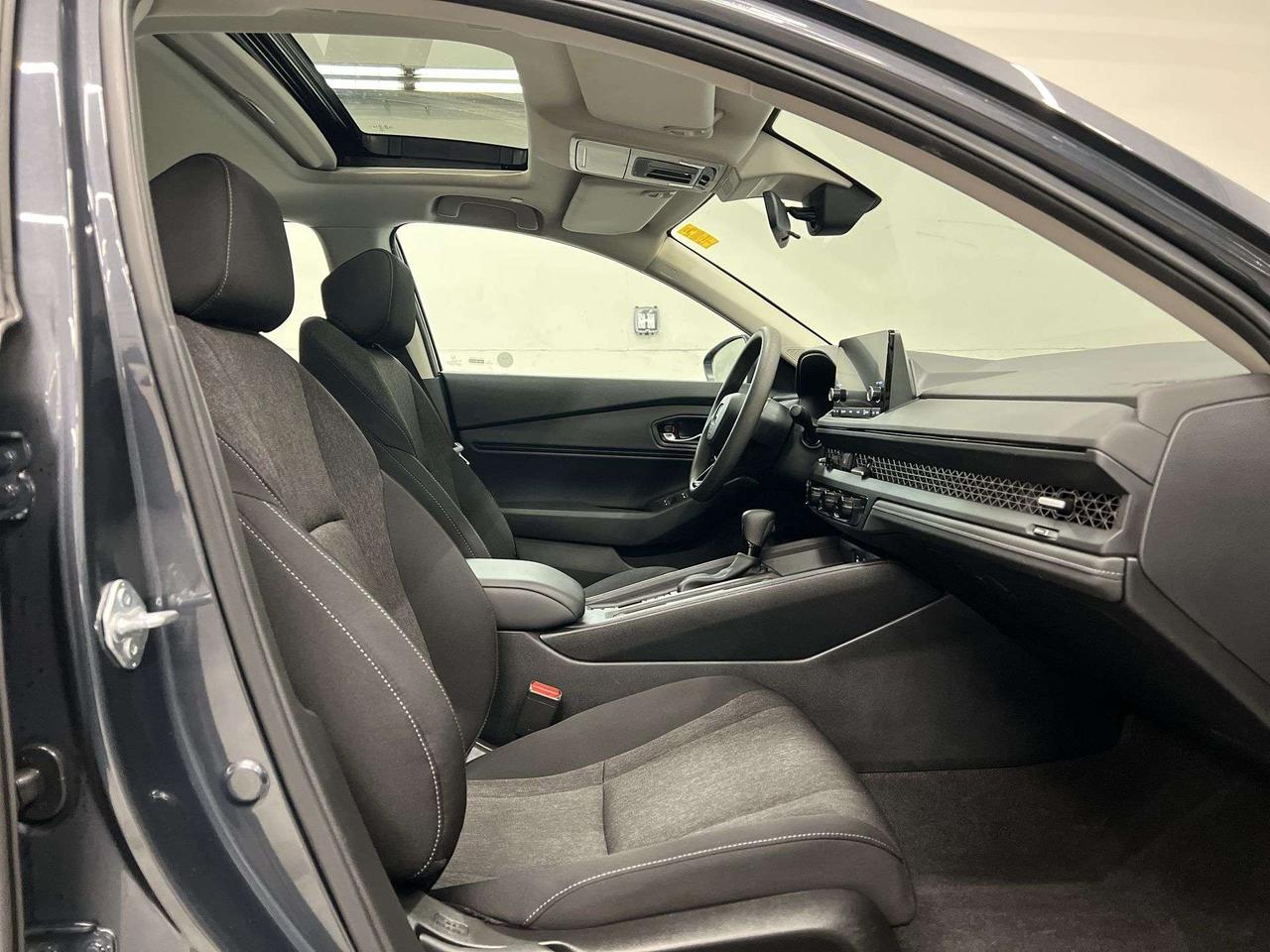 2024 Honda Accord SUNROOF | HTD SEATS | CARPLAY | REMOTE START Photo