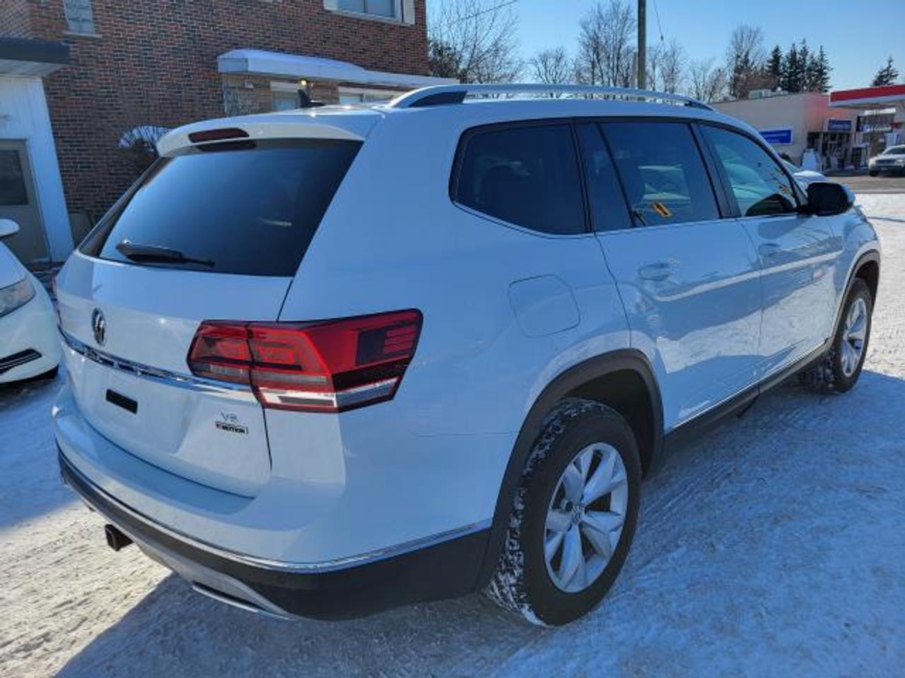 2018 Volkswagen Atlas V6 SEL AWD Photo