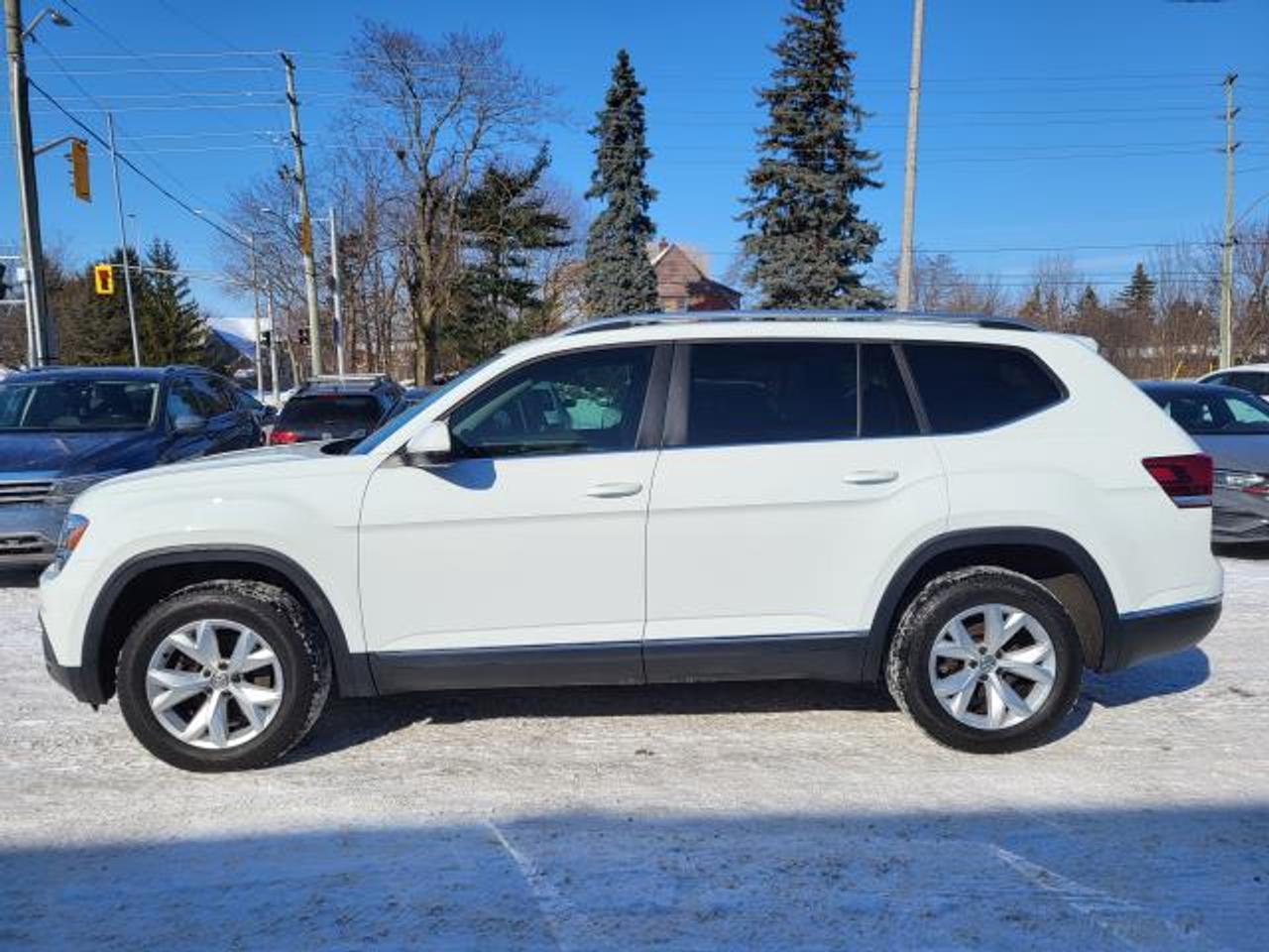 2018 Volkswagen Atlas V6 SEL AWD Photo
