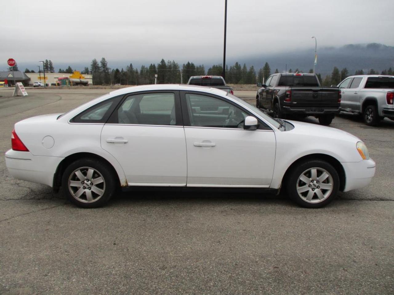 2006 Ford Five Hundred SEL AWD - Photo #4