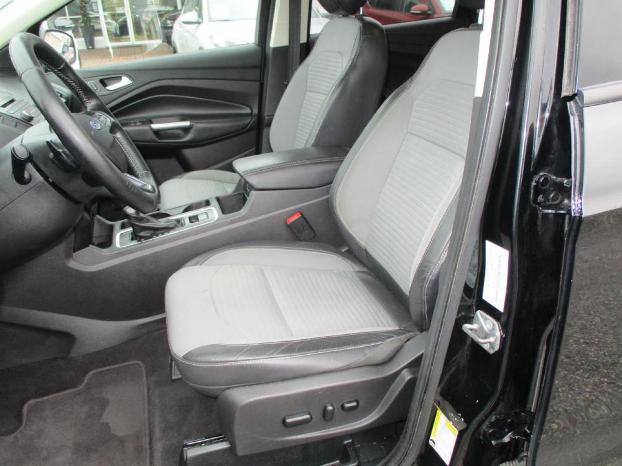 2018 Ford Escape SE FWD - Photo #11