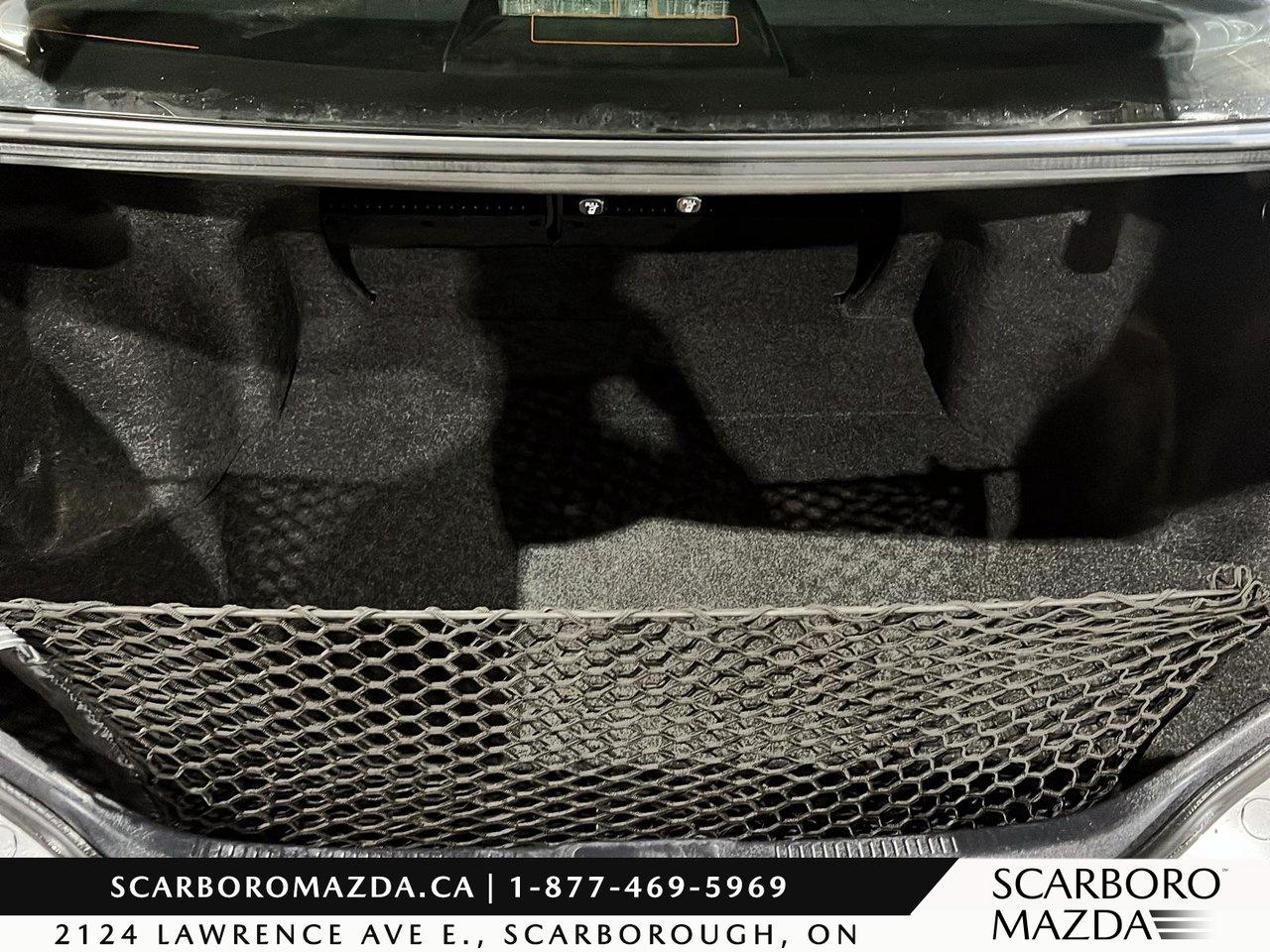 2017 Toyota Camry XLE Photo