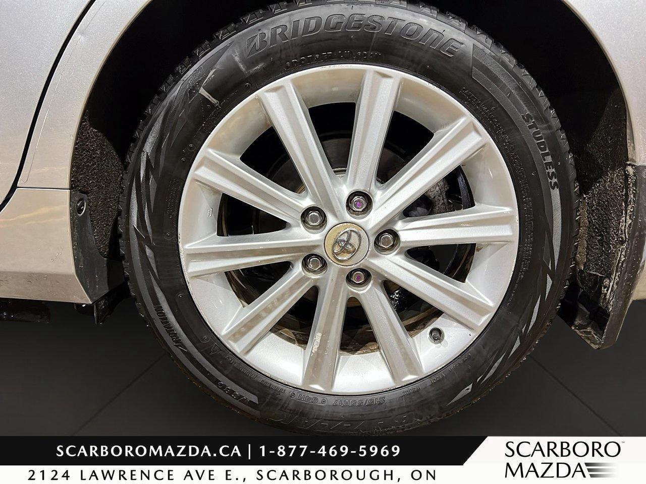 2017 Toyota Camry XLE Photo