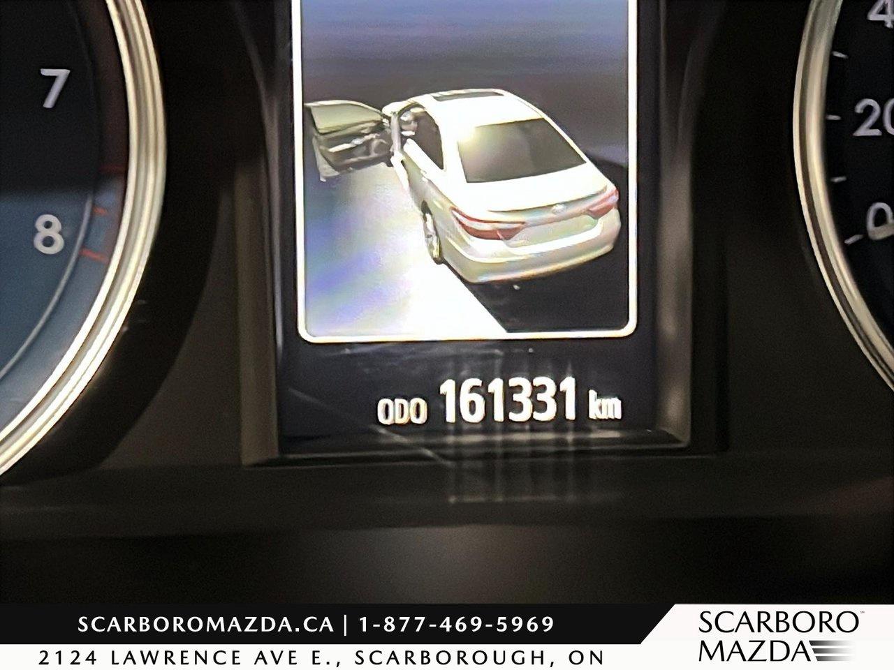 2017 Toyota Camry XLE Photo