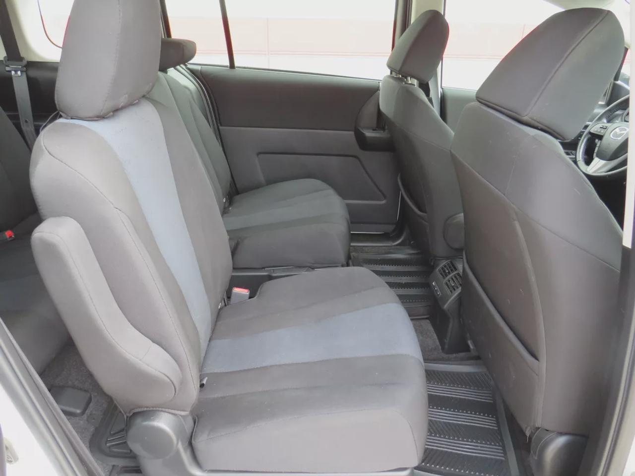 2015 Mazda MAZDA5 Touring | Very Low KM | Clean Title | No Accidents | Safety Certified | Alloy Rims | 6 Passenger | CD Player | Power Options | Photo