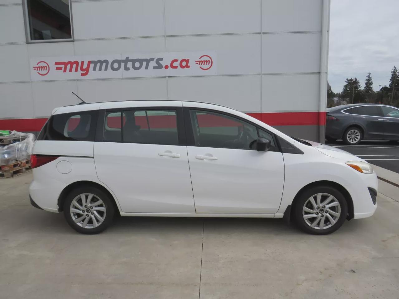 2015 Mazda MAZDA5 Touring | Very Low KM | Clean Title | No Accidents | Safety Certified | Alloy Rims | 6 Passenger | CD Player | Power Options | Photo