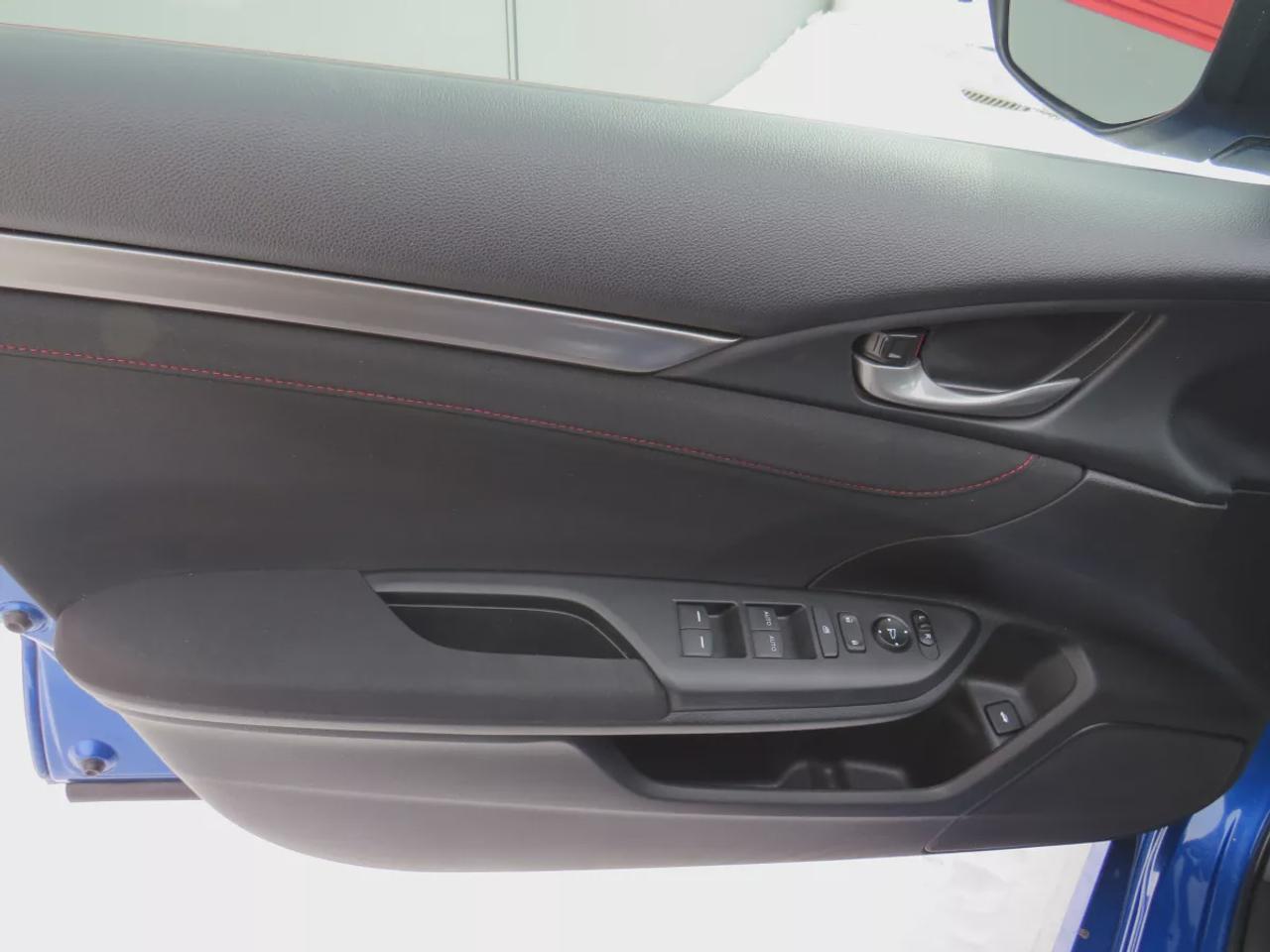 2020 Honda Civic SI Sedan SI | Low Km | Safety Certified | One Owner | Clean Title | No Accidents | Manual Transmission | Alloy Rims | Sunroof | Push Button Start | Digital Touchscreen | Reverse Camera | Collision Avoidance | Lane Assist | Heated Seats | Wireless Charging Photo