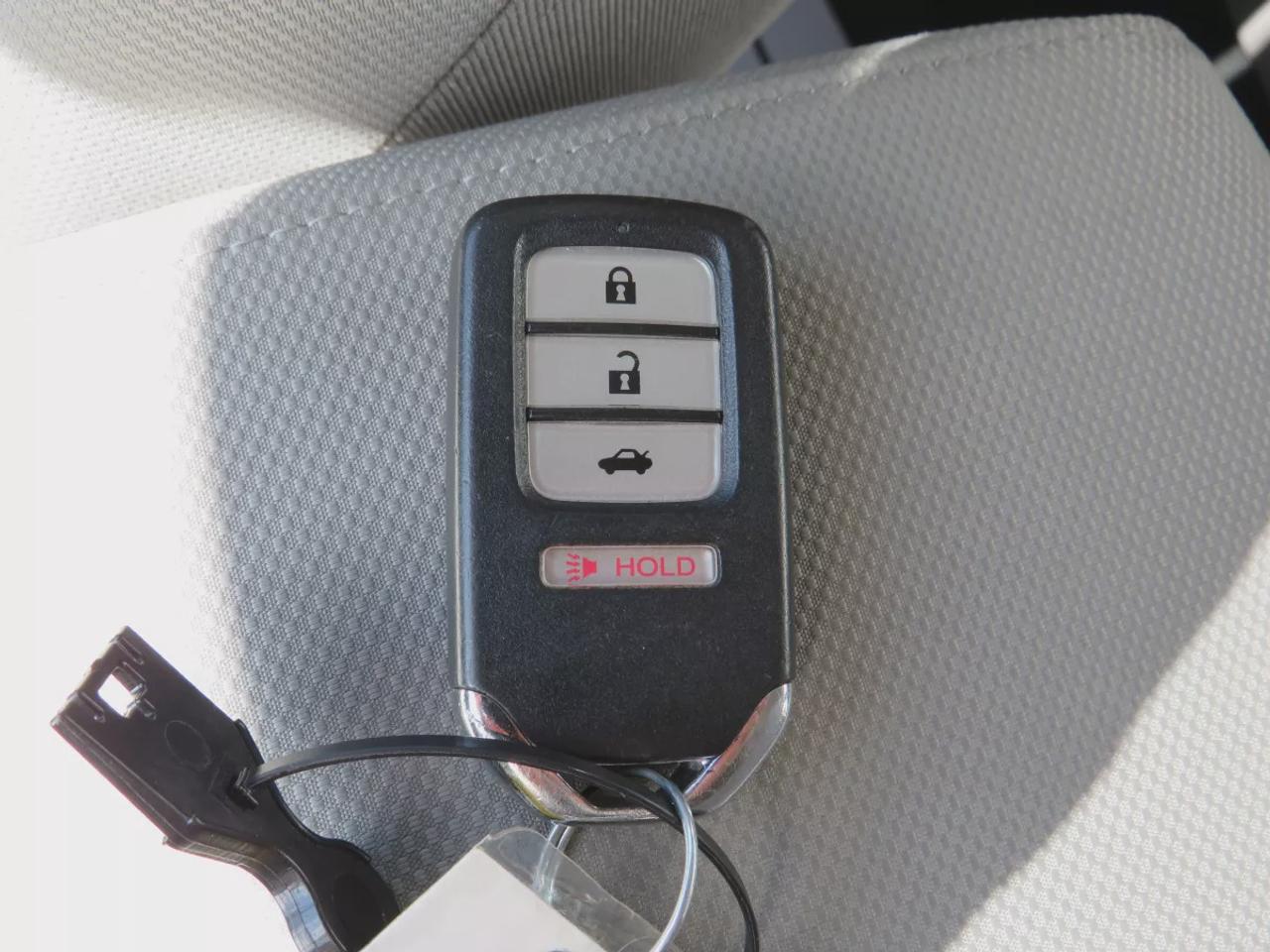 2014 Honda Civic Sedan EX | Safety Certified| Alloy Rims | Remote Start |  Automatic | Sunroof | Push Button Start | Reverse Camera | USB/HDMI | Heated Seats | A/C | Power Doors | Power Locks | Digital Touchscreen | CD Player | Cruise Control | Bluetooth Photo