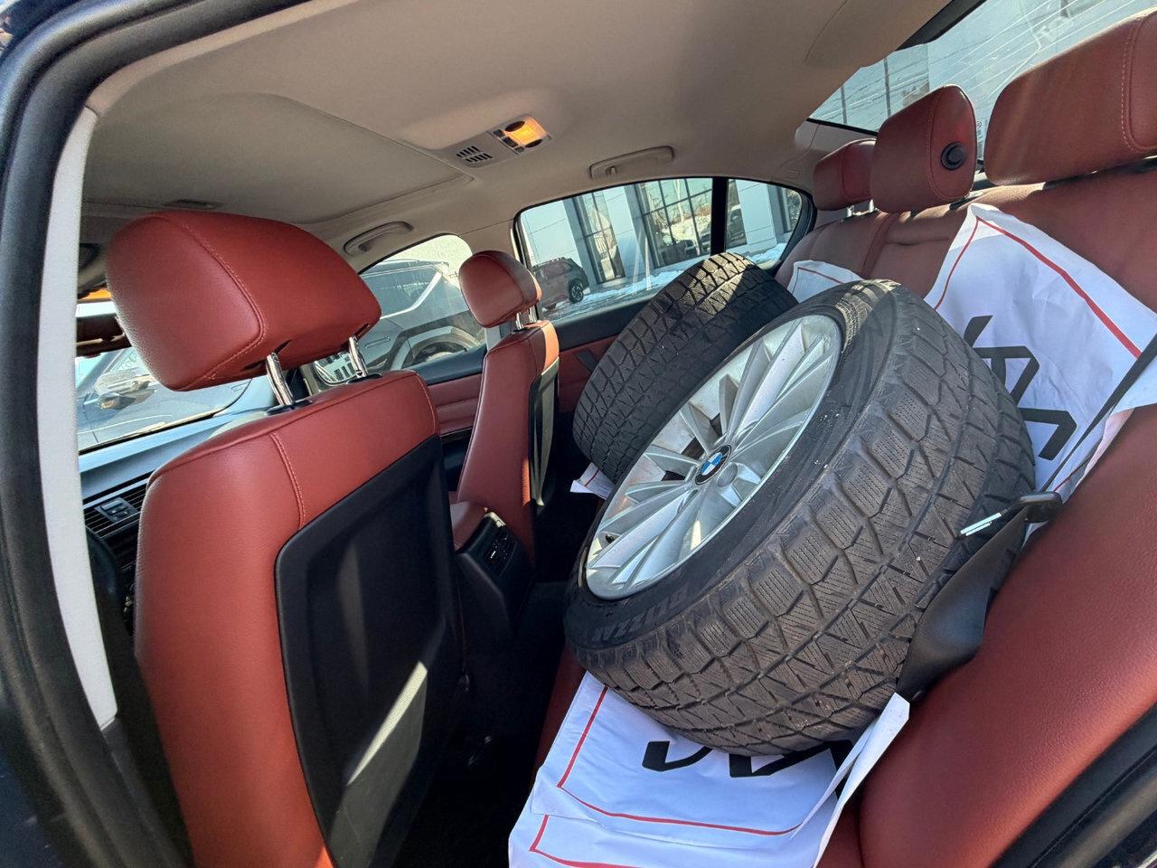 2011 BMW 3 Series 328i X-Drive   Extra Set Of Rims & Tires Photo