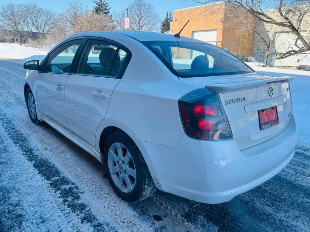 2012 Nissan Sentra 4dr Sedan I4 CVT 2.0 S Photo3