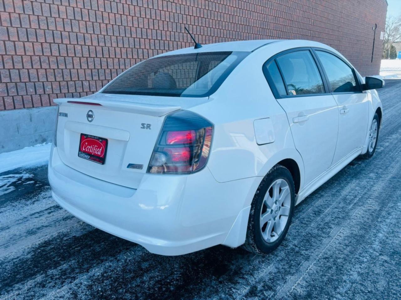 2012 Nissan Sentra 4dr Sedan I4 CVT 2.0 S Photo