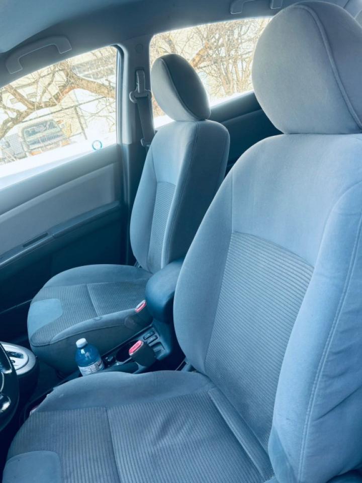 2012 Nissan Sentra 4dr Sedan I4 CVT 2.0 S Photo