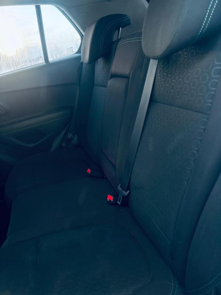 2016 Chevrolet Trax Front-wheel Drive 4dr LS Photo