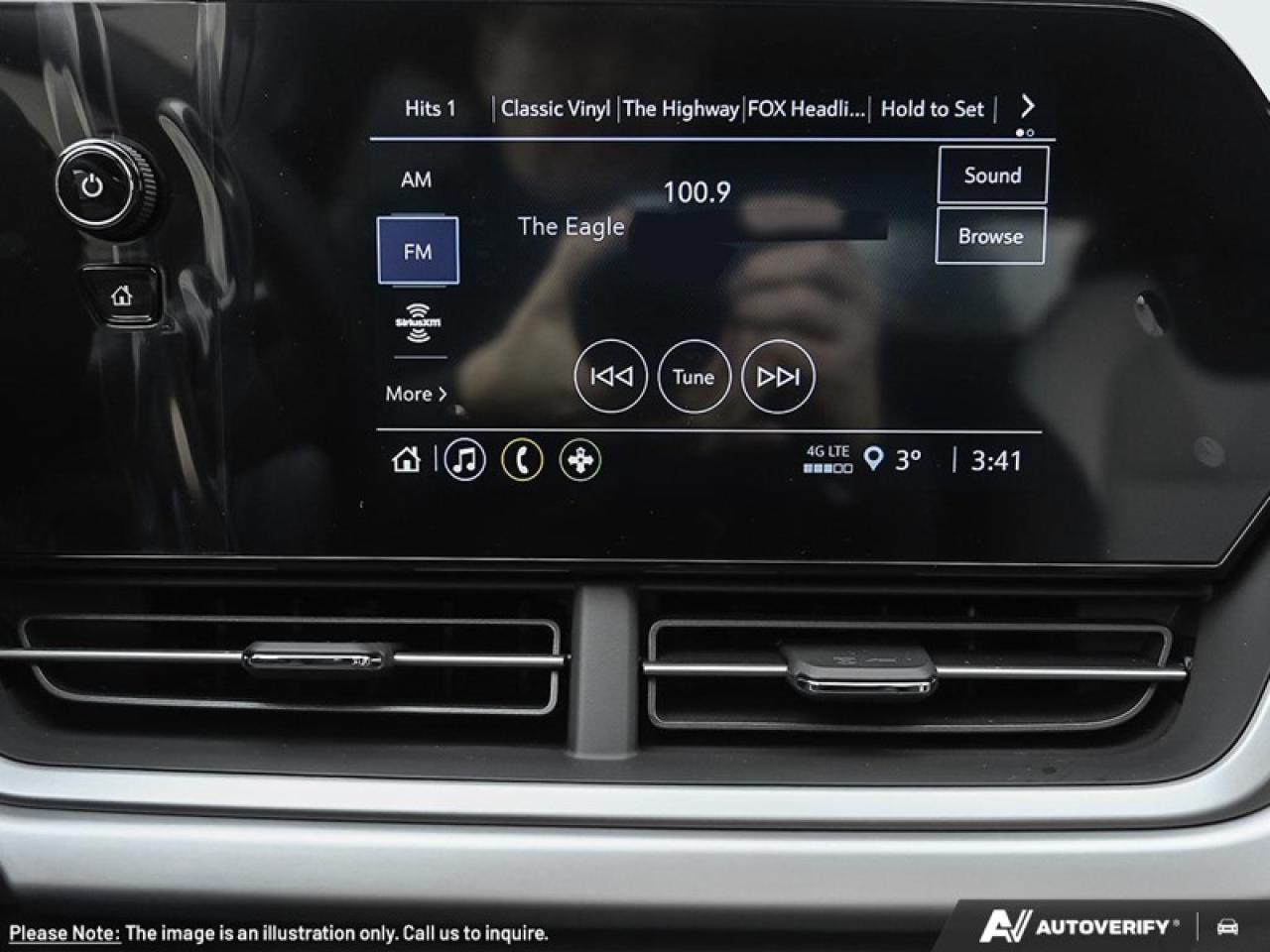 2026 Chevrolet Trax 1RS  1RS, TRIPLE BLACK Photo