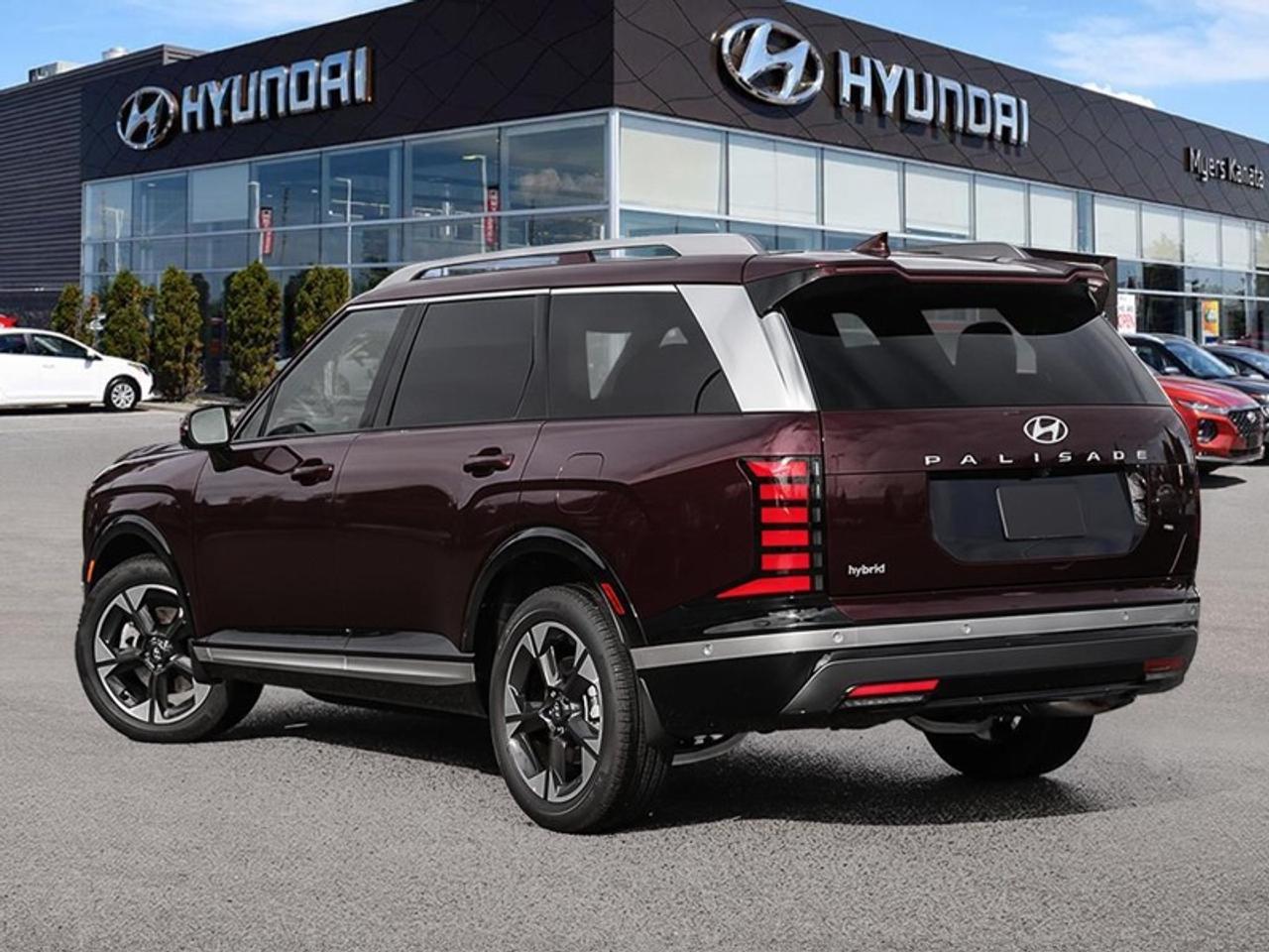 2026 Hyundai Palisade Hybrid Luxury 7-Passenger  - $206.90 /Wk Photo