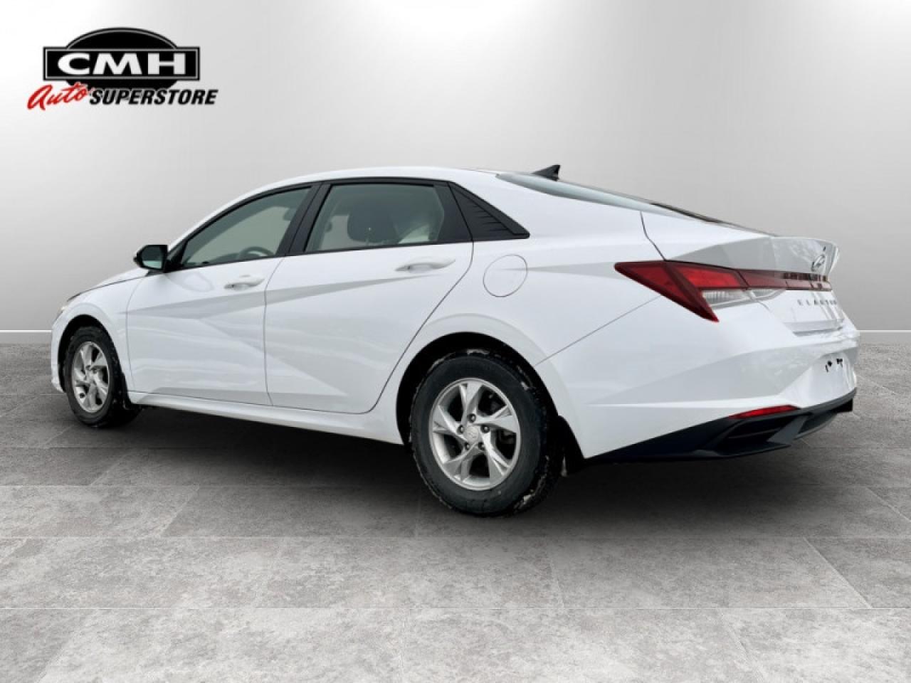 2021 Hyundai Elantra Essential Photo2