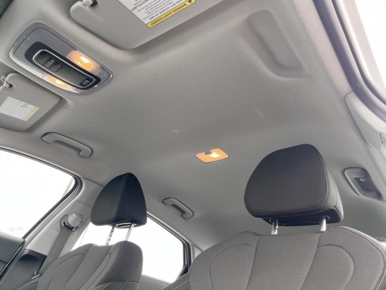 2021 Hyundai Elantra Essential Photo