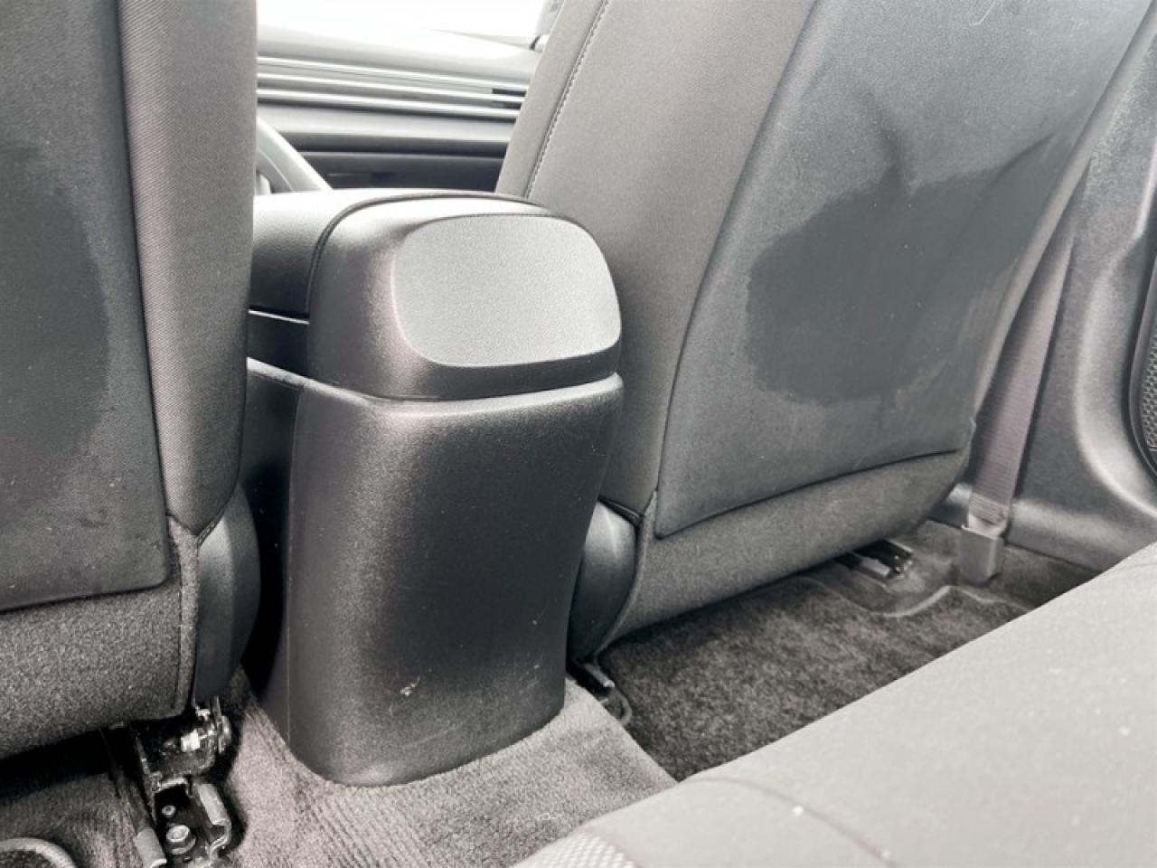 2021 Hyundai Elantra Essential Photo